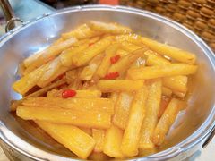 -昱龙大盆牛蛙馆(三兴街总店)