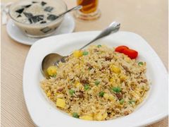 -佰搭果·广式茶餐厅(西华路店)