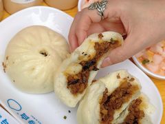 -李与白包子铺(桐梓林店)