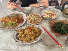 -天天向上素食餐厅(五台山店)