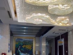 -锦龙国际酒店(天津奥体中心华苑地铁站店)