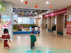 -亲亲袋鼠托育早教·思维专注力·棕熊英语(鼓楼恒力城店)