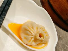 -莱莱小笼·乔艾