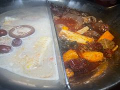 -湊湊火锅·茶憩(上海合生汇店)