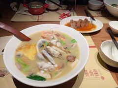 -荣家黄鱼面(前滩太古里店)