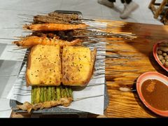 -云晓光头烧烤吧(盛夏店)