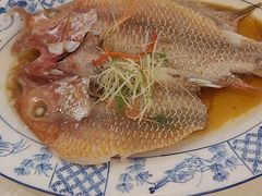 -顺峰海鲜酒楼(省府店)