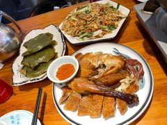 -梁姐啤酒鱼(兴坪古镇店)