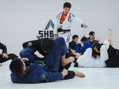 -DEFGROUP·巴西柔术·拳击·摔跤(世纪大道馆)
