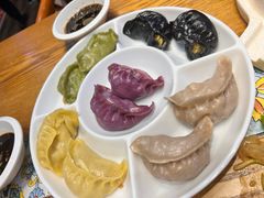 杂粮蒸饺-荣鹏风味烀饼总店