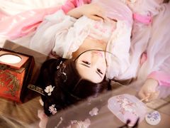 -九月鹰飞汉服摄影工作室