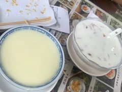 -周大娘牛乳(旧寨古村总店)