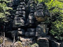 -梭布垭石林景区