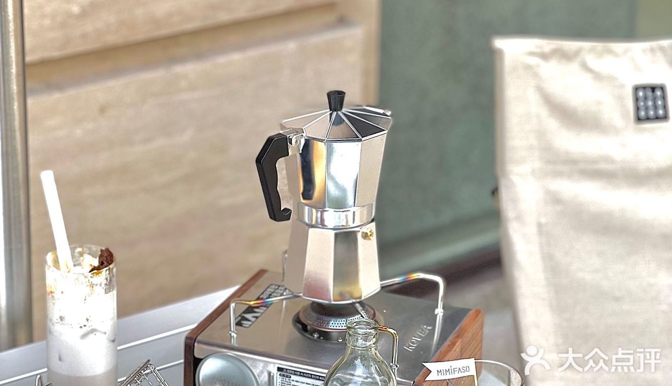 你不得不承认，工业风这还是mimifaso拿捏得最好