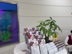 -雅悦齿科(顾村公园店)