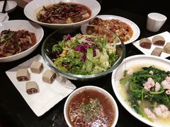 霸王餐18年3月b款-皇城根北京风味主题餐厅(滨海万达店)