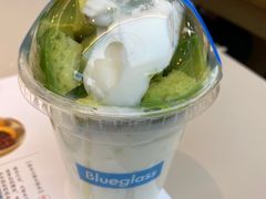 牛油果鲜果酸奶-Blueglass酸奶(华贸购物中心店)