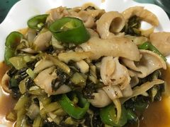 酸菜炒大肠-苏记农家菜馆