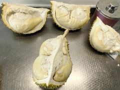 -鸿亨泰杂鱼馆(港馨家园店)