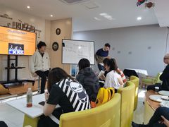 -ME Marvel English 麦迩威英语(万象城校区)