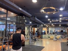-豪逸健体(中骏广场店)
