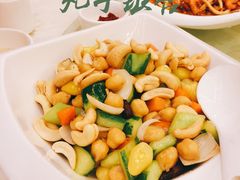 -围龙屋客家食府(福田店)