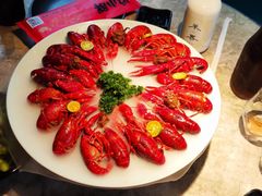 -沪小胖小龙虾(淮海中路旗舰店)