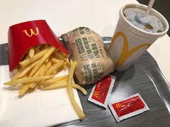 -麦当劳(百联西郊购物中心店)