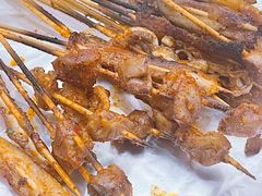 -何师烧烤Pro ·小龙虾·江湖川菜·精酿啤酒(太古里旗舰店)