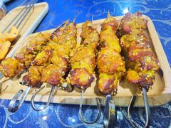 -乡村馕坑肉·烧烤·新疆菜·本地人更爱吃(阿勒泰首店)