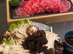 -湊湊火锅·茶憩(打浦桥日月光店)