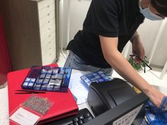 -吴良材眼镜(南翔印象城MEGA店)