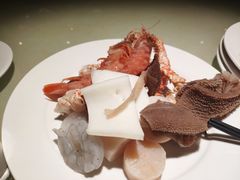 -火宴山海鲜自助火锅(新世界店)