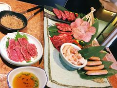 -炼火烤肉店