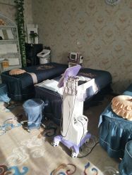 -阿茹娜美容会馆