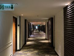 -曼谷湄南河畔华美达广场酒店