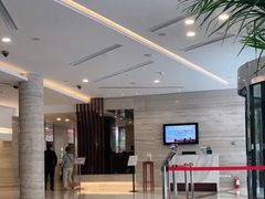 -上海虹桥君丽假日酒店(娄山关路地铁站店)