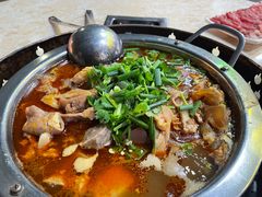 -欢乐牛香(东海二路店)