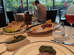 -Wolfgang’s Steakhouse 沃夫冈牛排馆(上海白玉兰广场店)