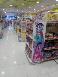 -孩子王童乐园(唐山万达广场店)