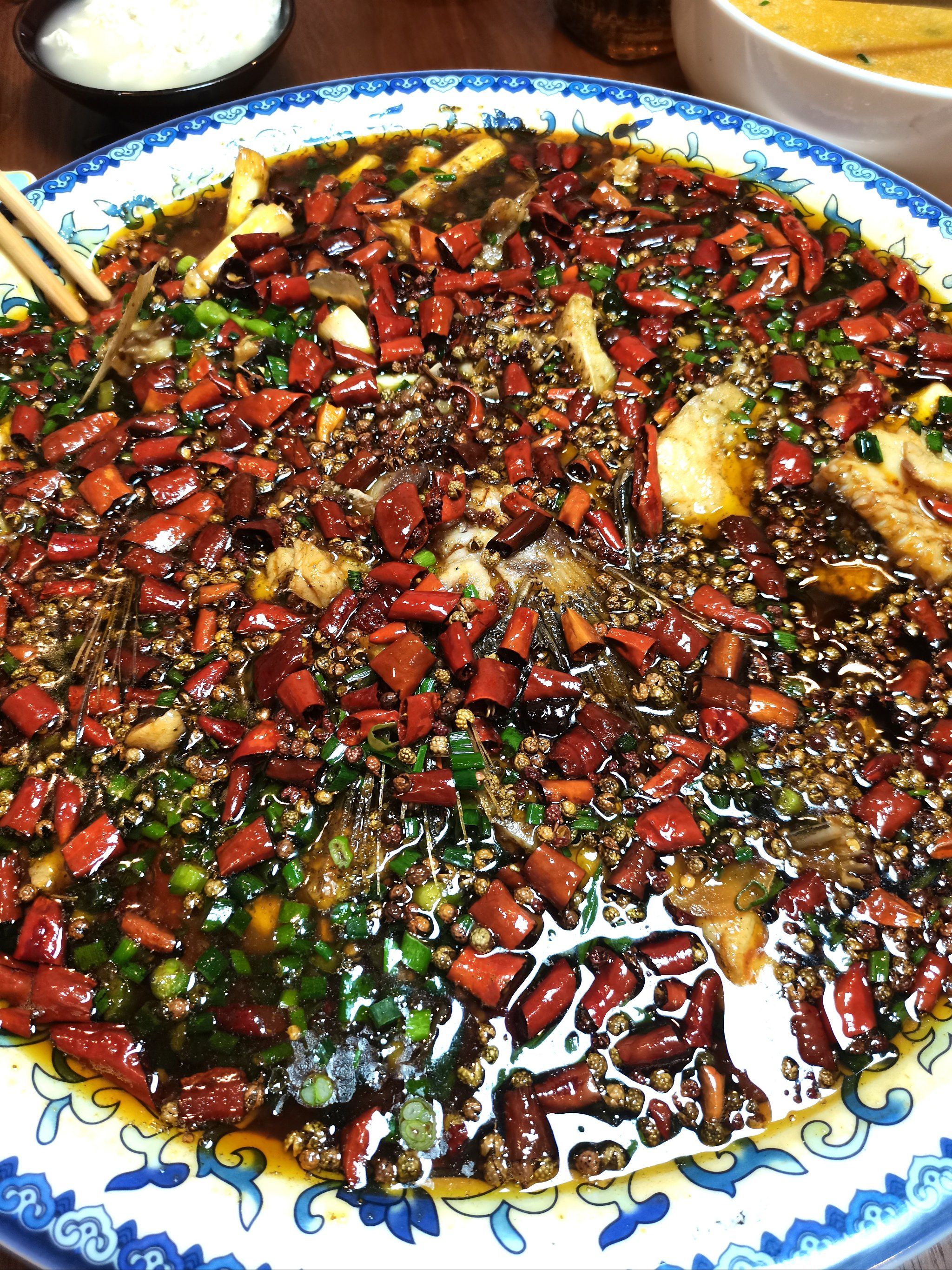 璧山不品尝来凤鱼,打卡秀湖公园,真的就白来了