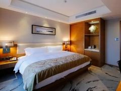 -黄山馥丽蓝山酒店(新安江店)