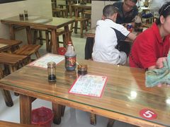 大堂-东北熏肉大饼(大学南路店)