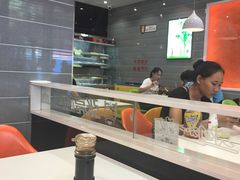 -张亮麻辣烫(三亚商品街店)