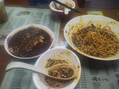 -杨大叔爱面子·四川小吃(岗头店)