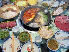 -鸿姐老火锅(静安店)