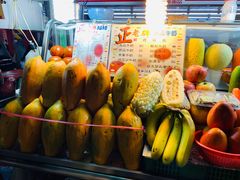 -六合夜市