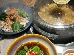 -芸山季·云南山珍菌火锅(宝能环球汇店)