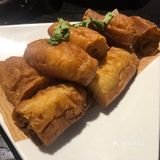 矿泉水锅底的台湾火锅
