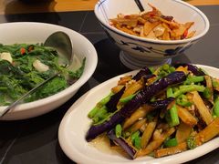 -陈厨老味·老派郴州菜(宜章店)